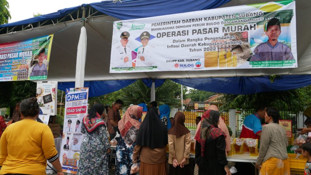 Operasi Pasar Murah (OPM) Road Show 30 Kecamatan se Kabupaten Subang.